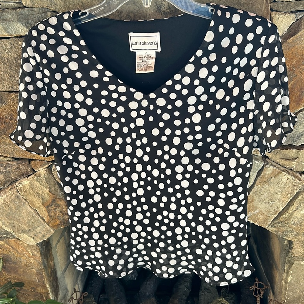 Karin Stevens Size 10 Black and White Polka Dot Top; Sheer; Lined; Cap Sleeves